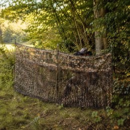 Stepland Affût 3 m : filet camo 3D sur piquets | Espace Chasse