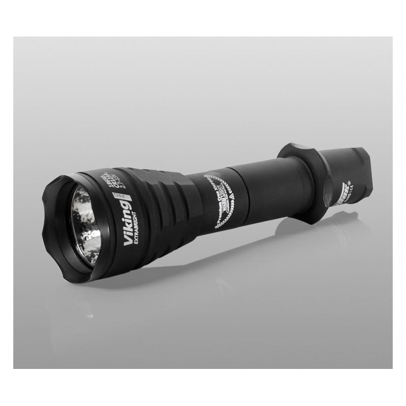 ARMYTEK VIKING PRO XHP50